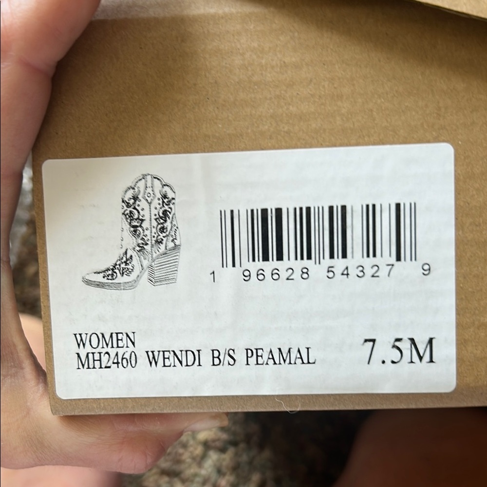 MIA Black Boots with White Embroidery - Picture 7 of 12